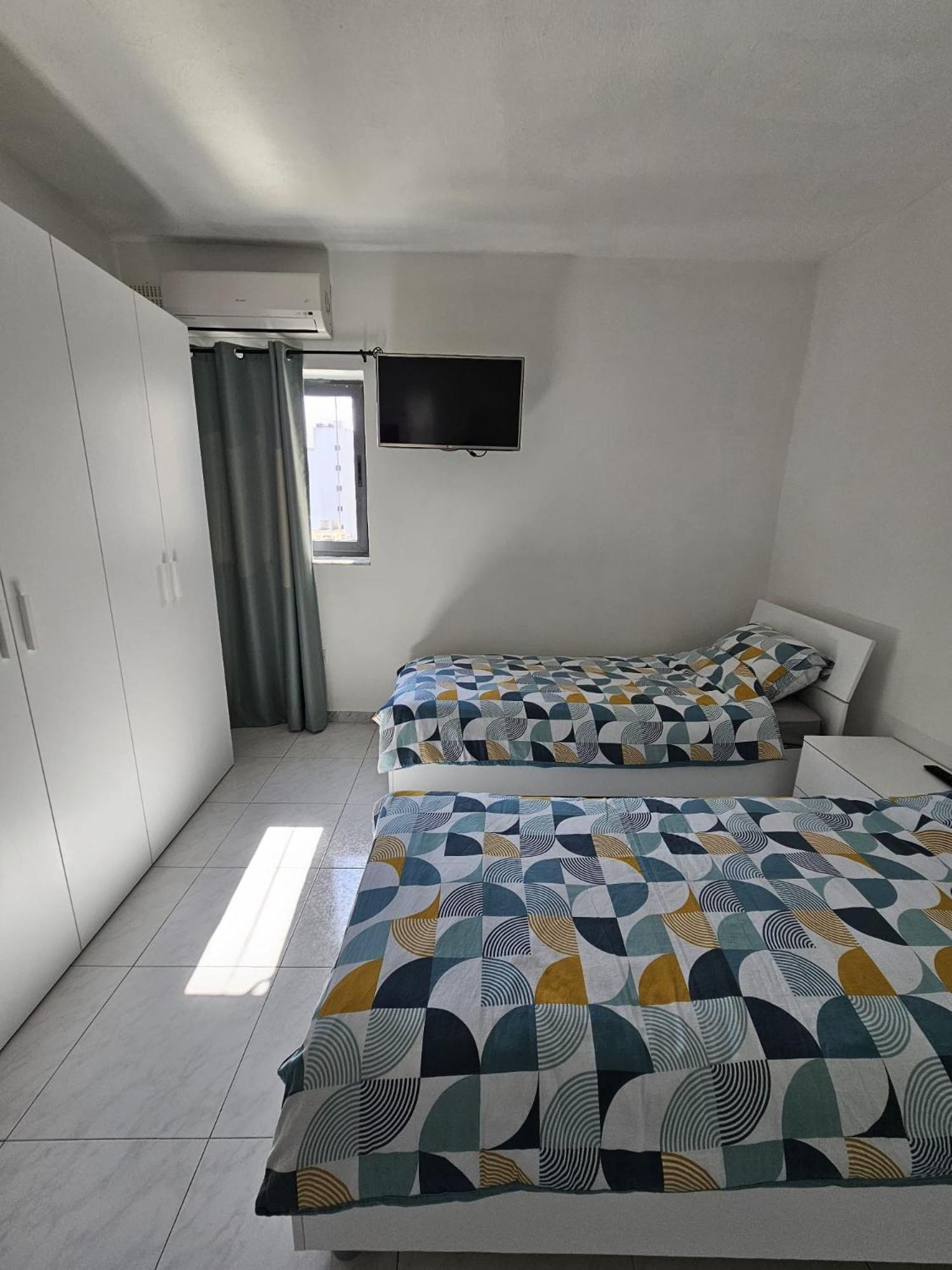 Apartment Beautiful Two Bedroom In Center Of Qawra